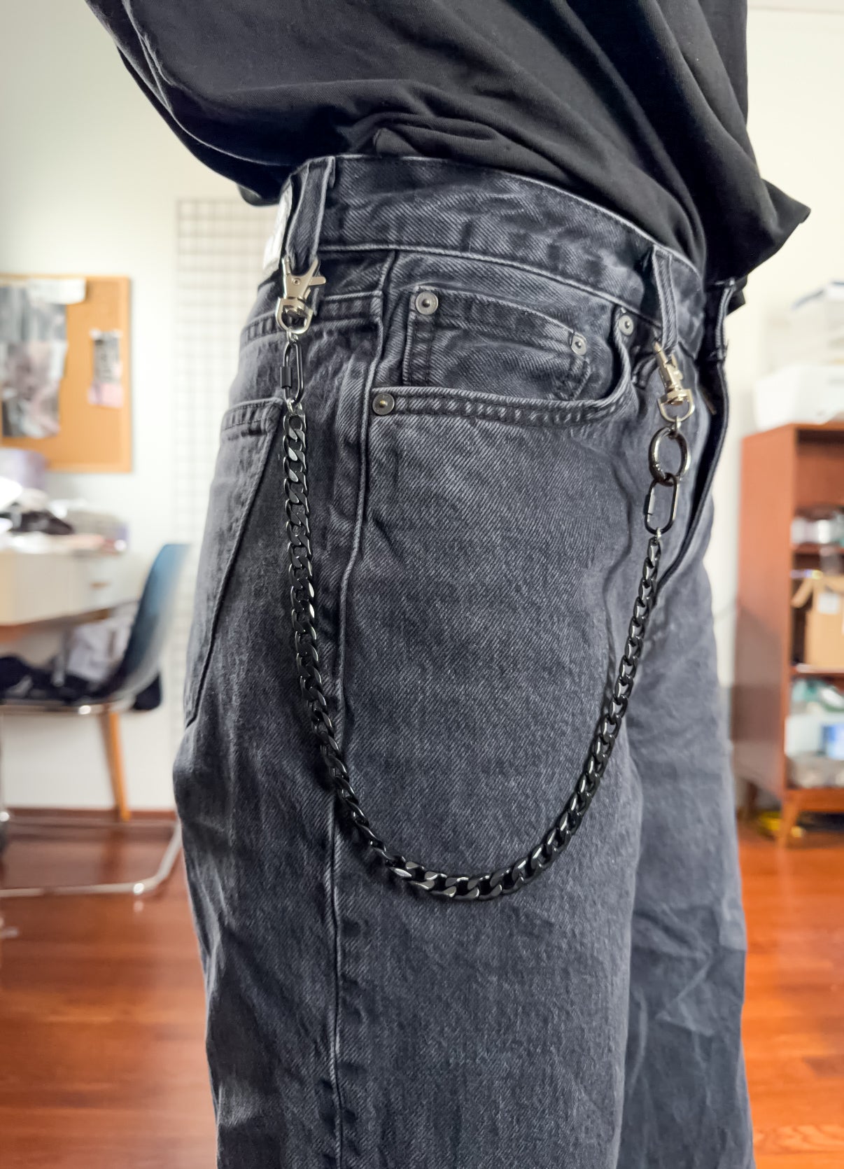 Black Carabiner Pants Chain