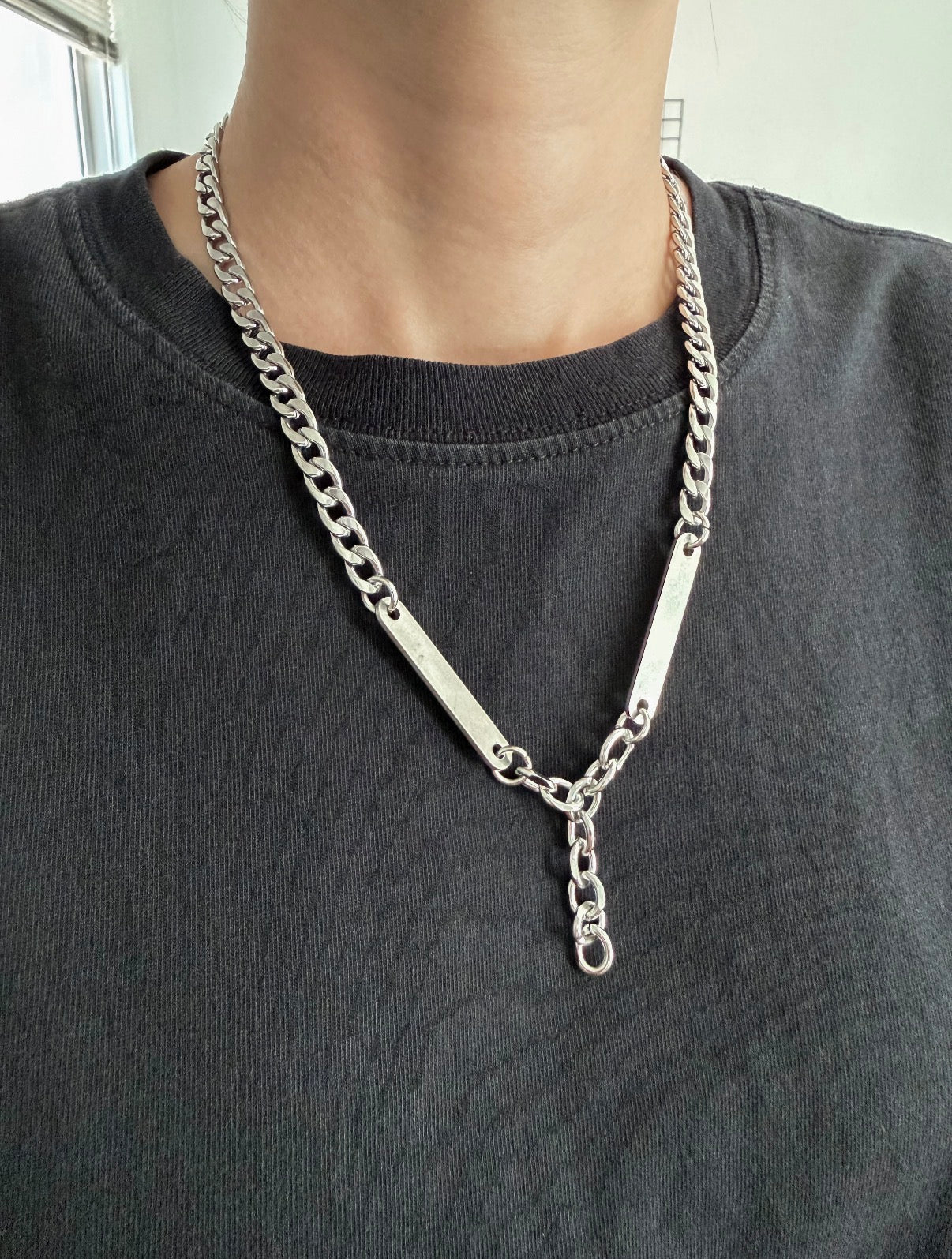 Linear Link Lariat