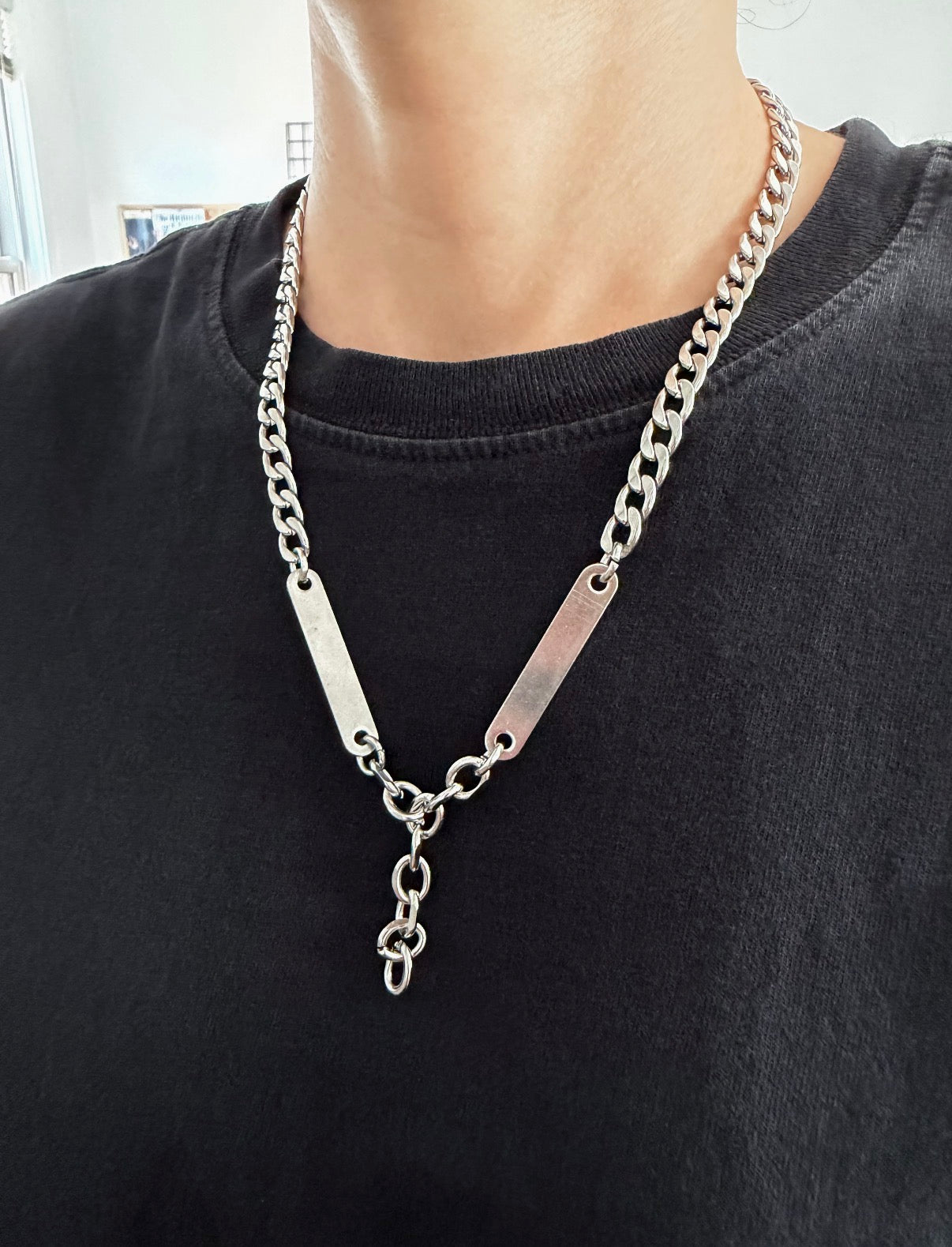 Linear Link Lariat