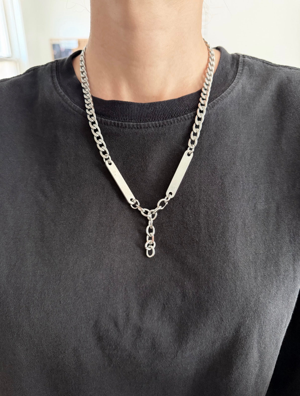 Linear Link Lariat