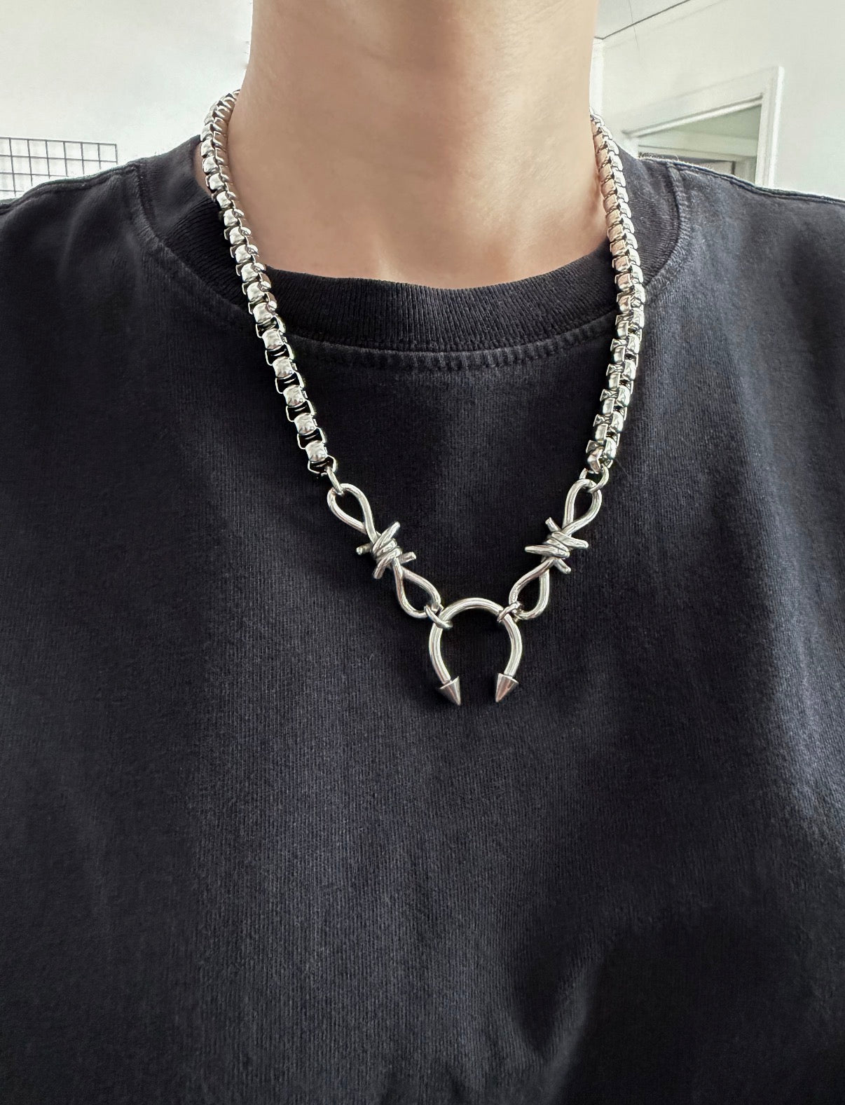 Spike and Wire Chain