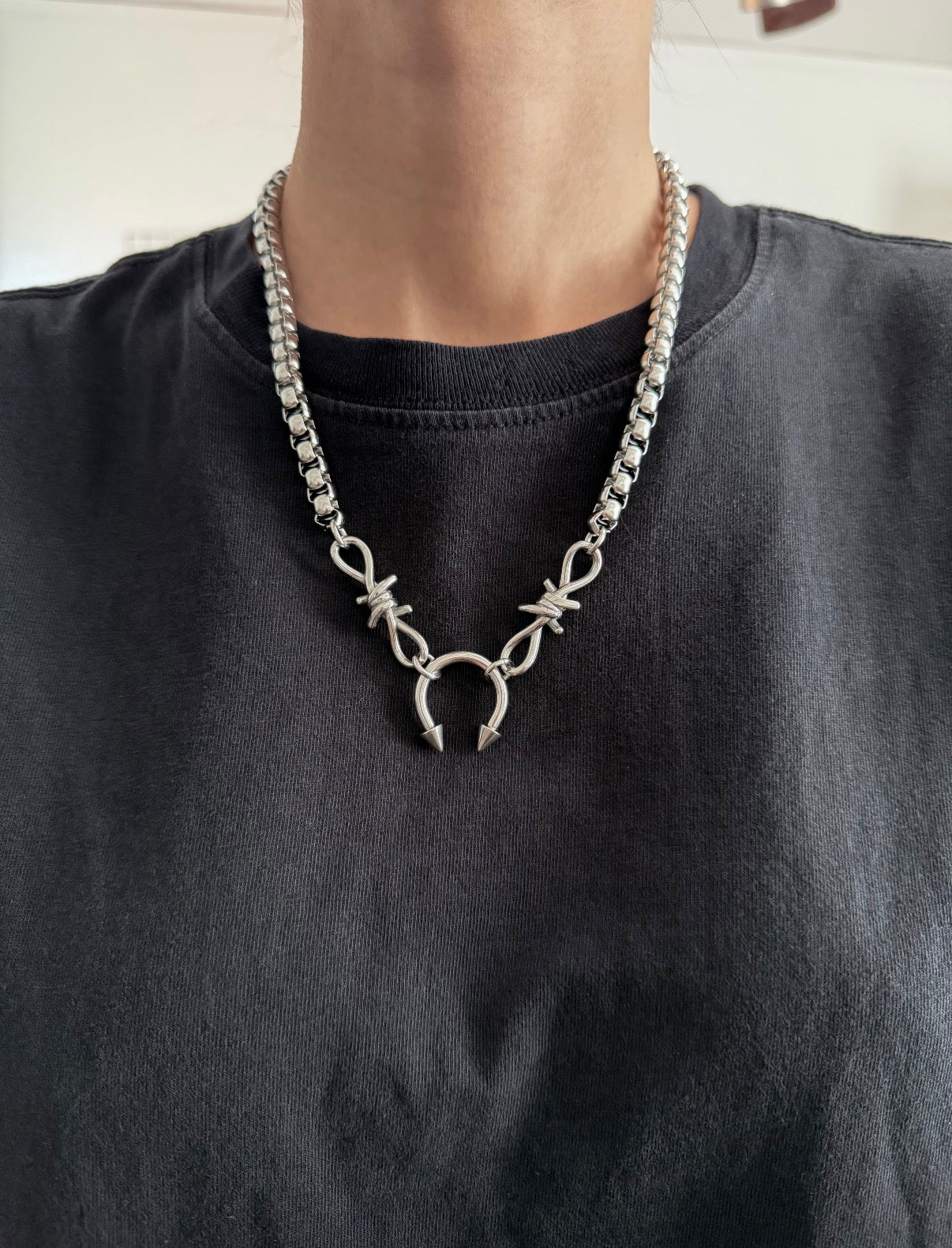 Spike and Wire Chain